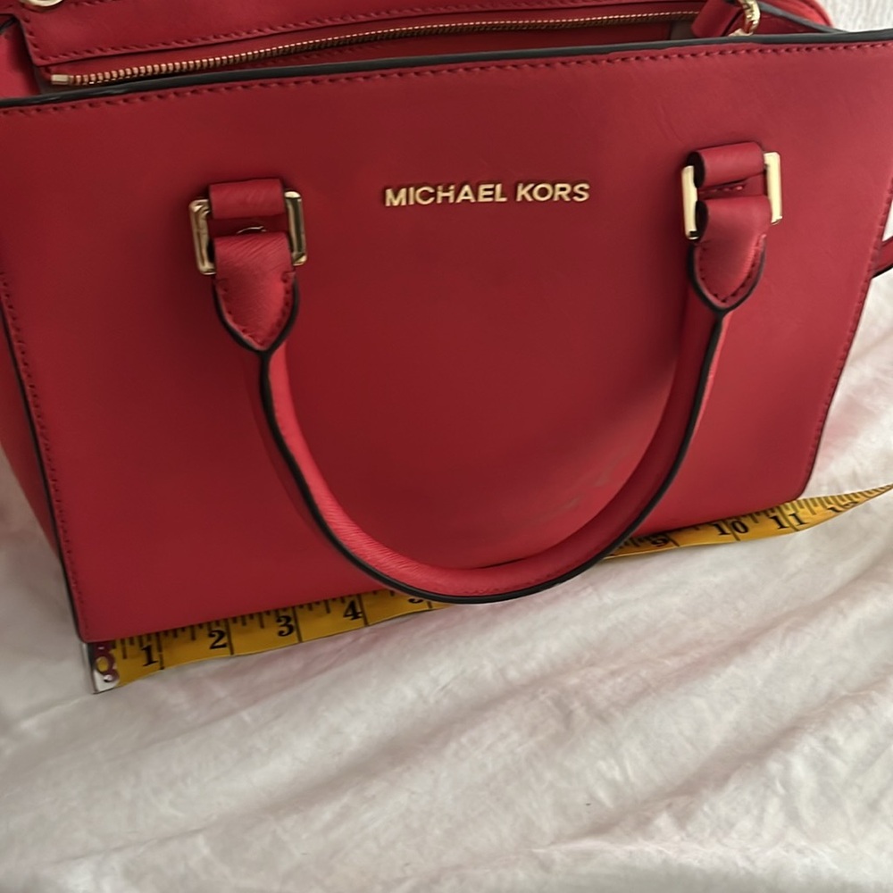 Michael Kors Red Bag - Picture 7 of 7